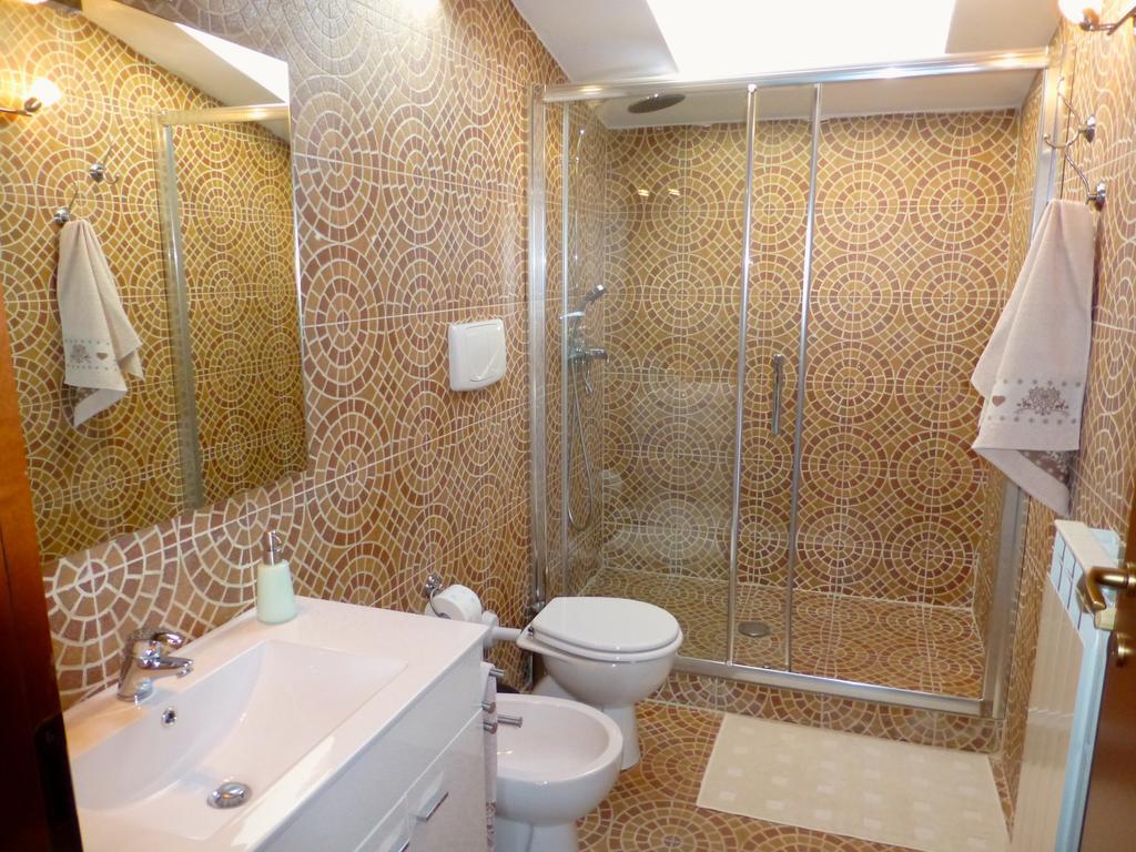 Rutilia22 Bed & Breakfast Milan Room photo
